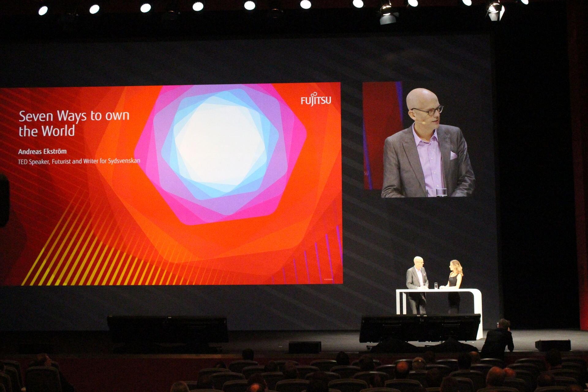 Esines TEDil kõneleja, Rootsi futurist ja kolumnist Andreas Ekström