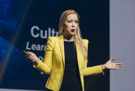 Ilona Ylinampa Fujitsu